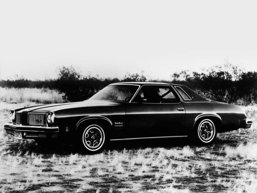 Oldsmobile Cutlass Supreme Colonnade Hardtop Coupe '1975